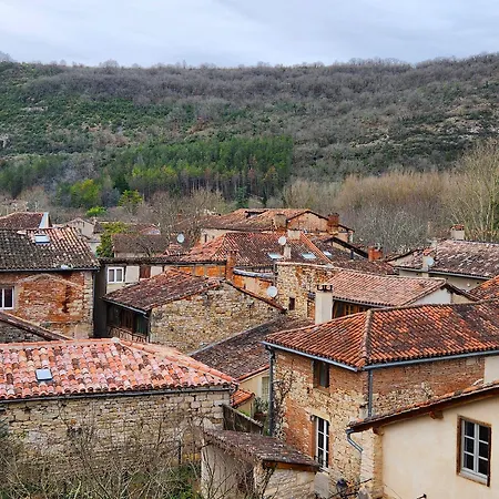 La Pelisserie Pensión 3*