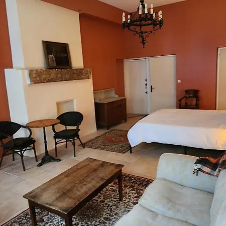 La Pelisserie, D'hotes Bed & Breakfast *