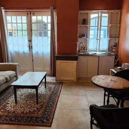 La Pelisserie Konukevi Saint-Antonin