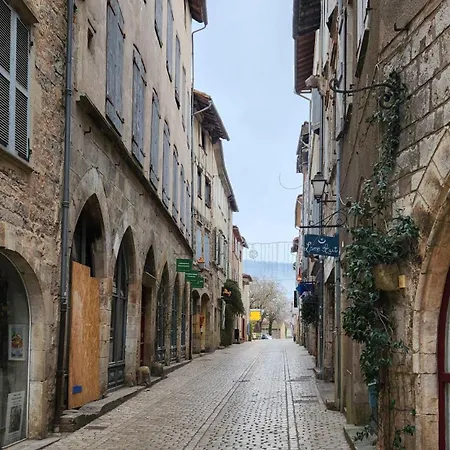 La Pelisserie Konukevi Saint-Antonin