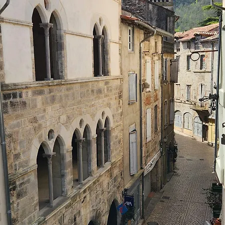 Konukevi La Pelisserie Saint-Antonin