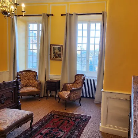 La Pelisserie Konukevi Saint-Antonin