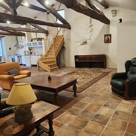 La Pelisserie Konukevi