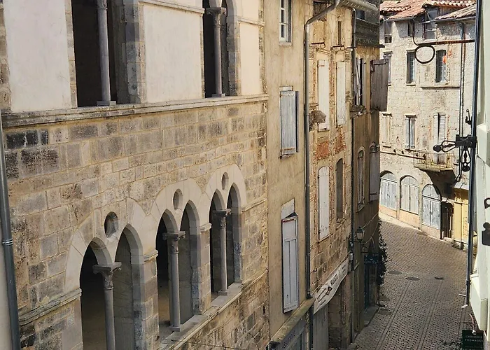 Gæstehus La Pelisserie Saint-Antonin